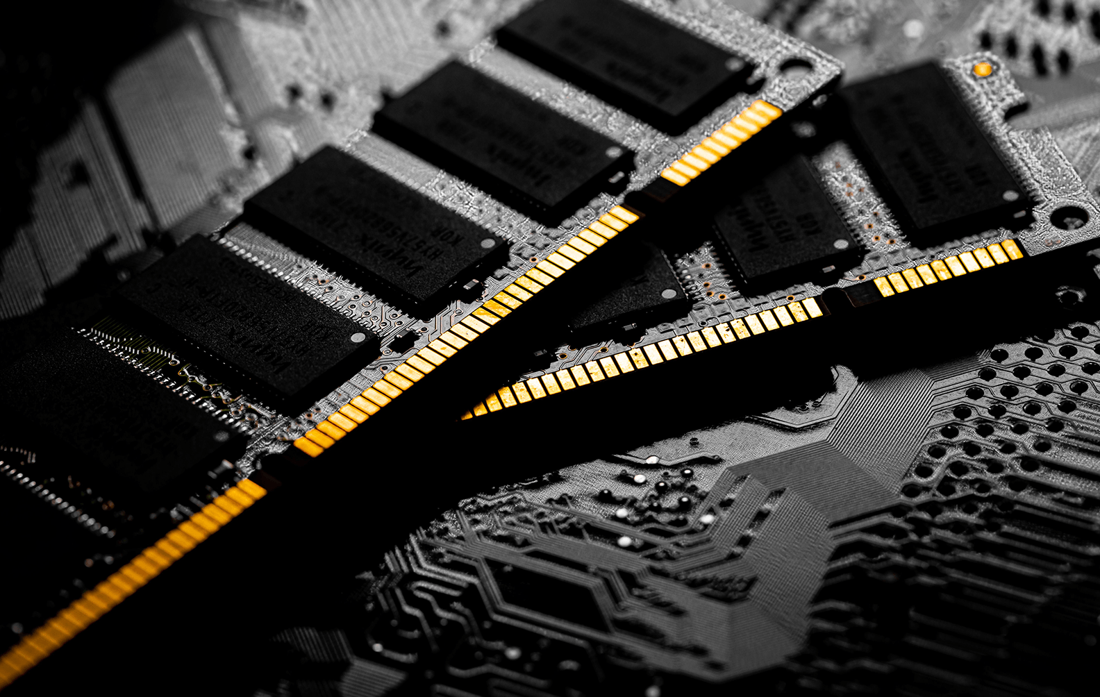 XENON What the AI Memory Crunch Means